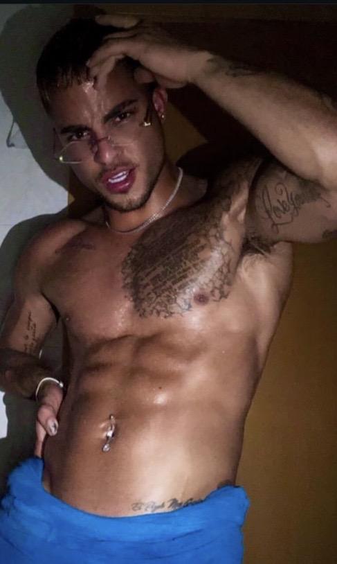 Chico busca chica en Barcelona: 