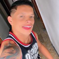 614772935: Chico busca chica en Alicante