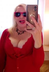 603713837: Chica busca chico en Madrid