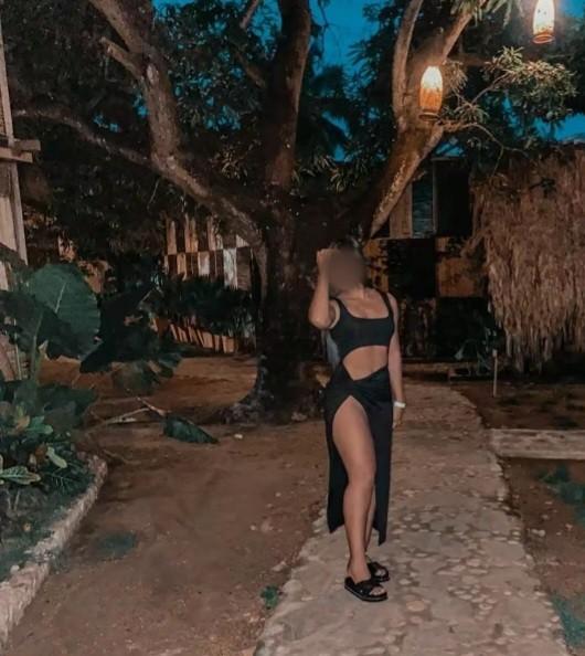 Chica busca chico en Cádiz: 