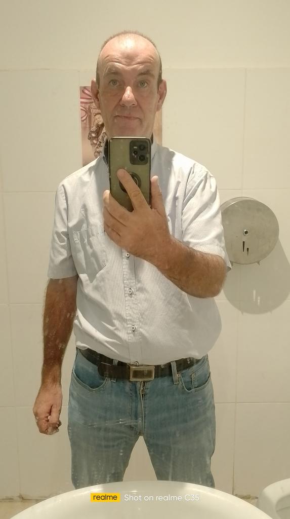 Chico busca chica en Barcelona: 