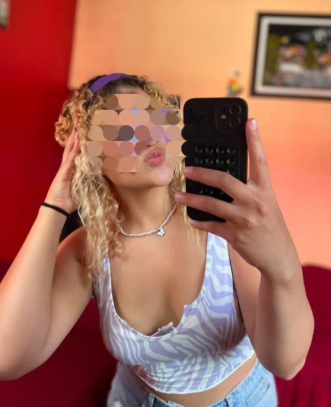 Chica busca chico en La Coruña: 