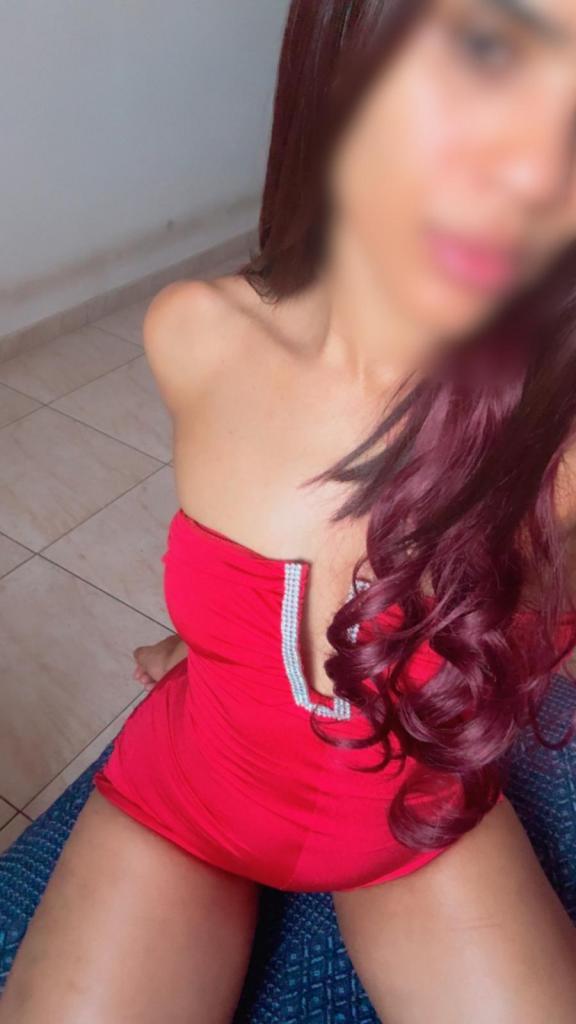 633857136: Chica busca chico en Albacete