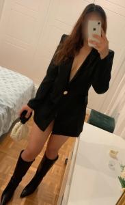 611216181: Chica busca chico en La Coruña