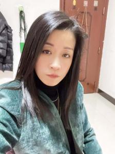 617516166: Chica busca chico en Valencia