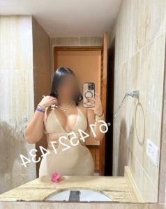 614521434: Chica busca chico en Gerona