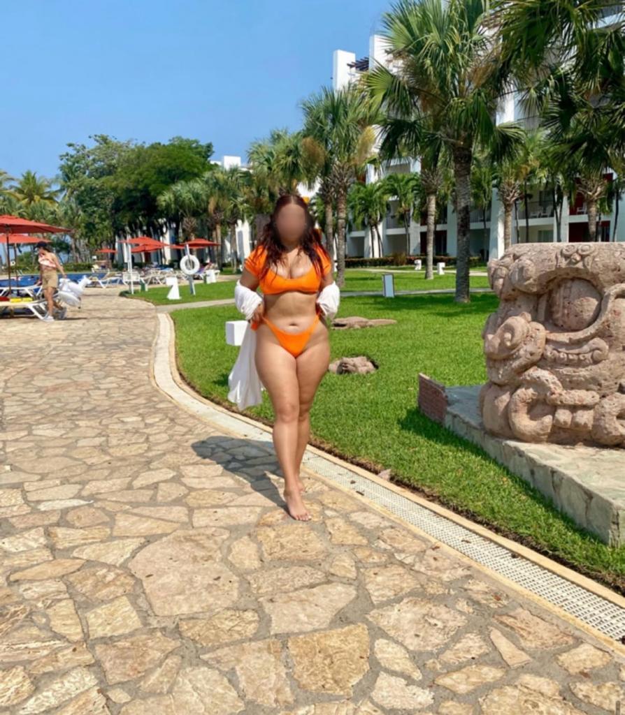 614608524: Chica busca chico en Lugo