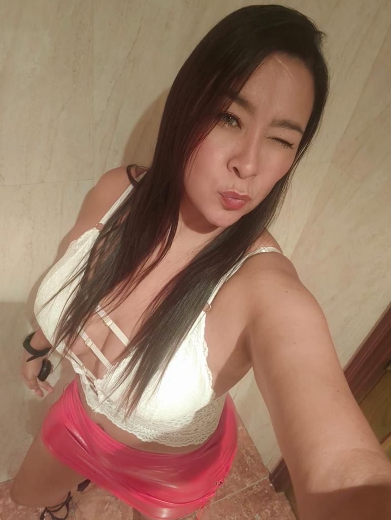 613609525: Chica busca chico en Málaga