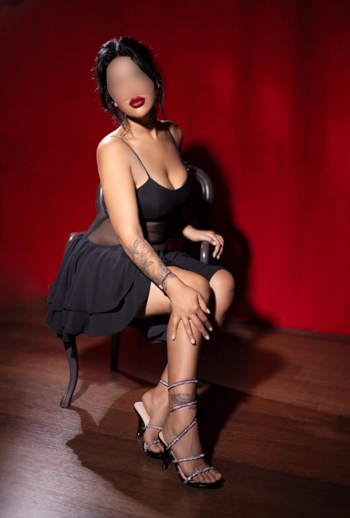 610198320: Chica busca chico en Málaga