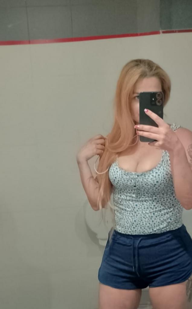 Chica busca chico en Orense: 