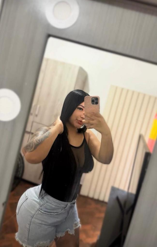 Chica busca chico en Tenerife: 