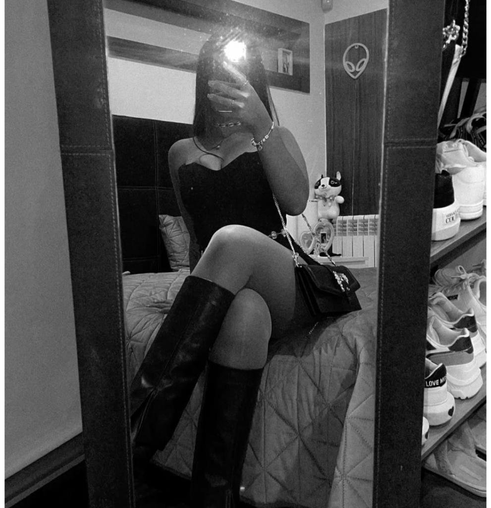 Chica busca chico en Mallorca: 