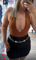 603628589: Chica busca chico en La Coruña