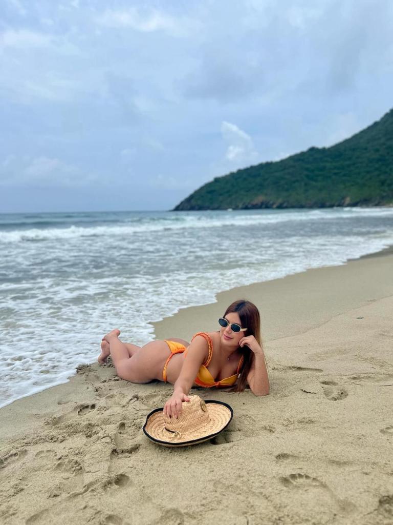 Chica busca chico en La Coruña: 