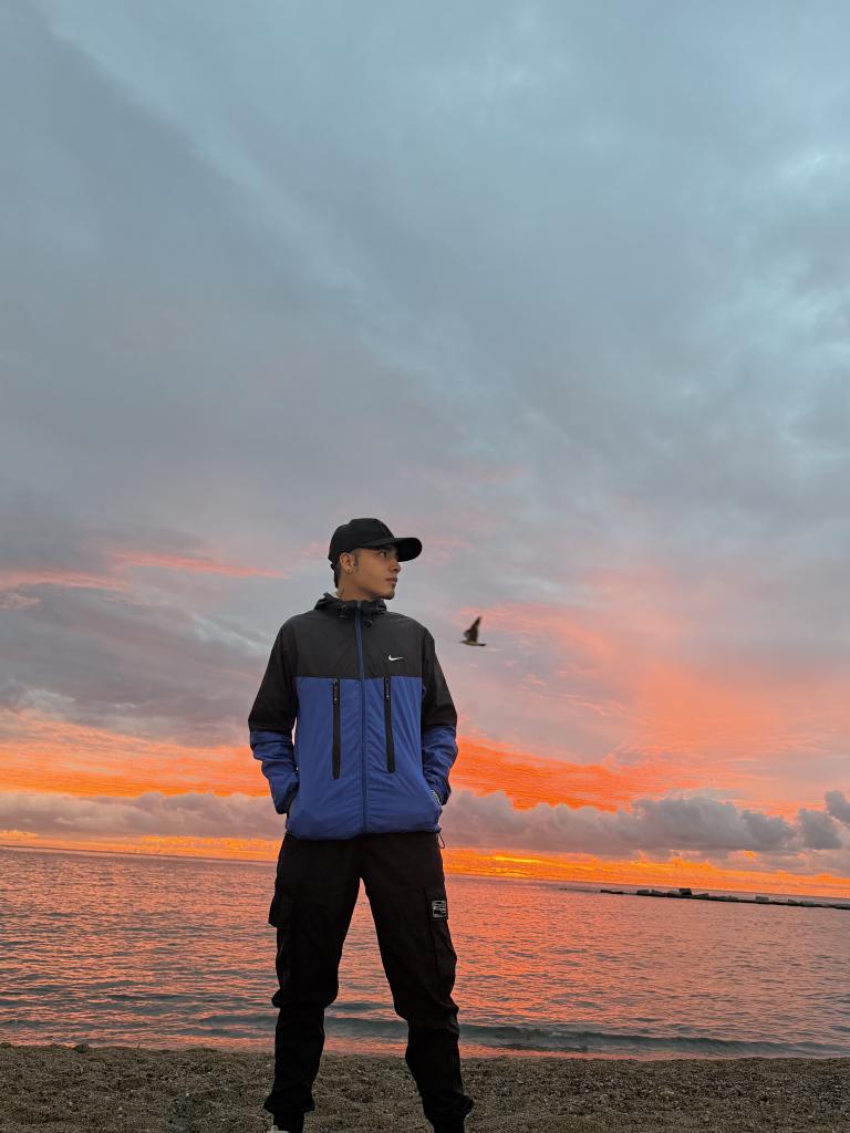 Chico busca chica en Barcelona: 