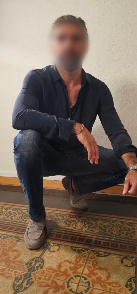 Chico busca chica en Barcelona: 