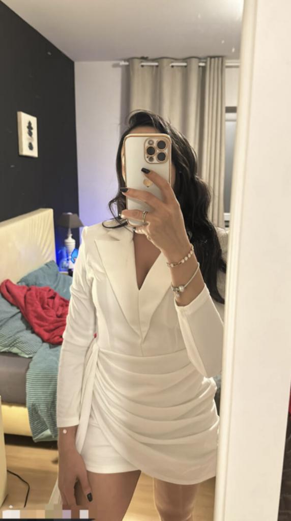 Chica busca chico en La Coruña: 