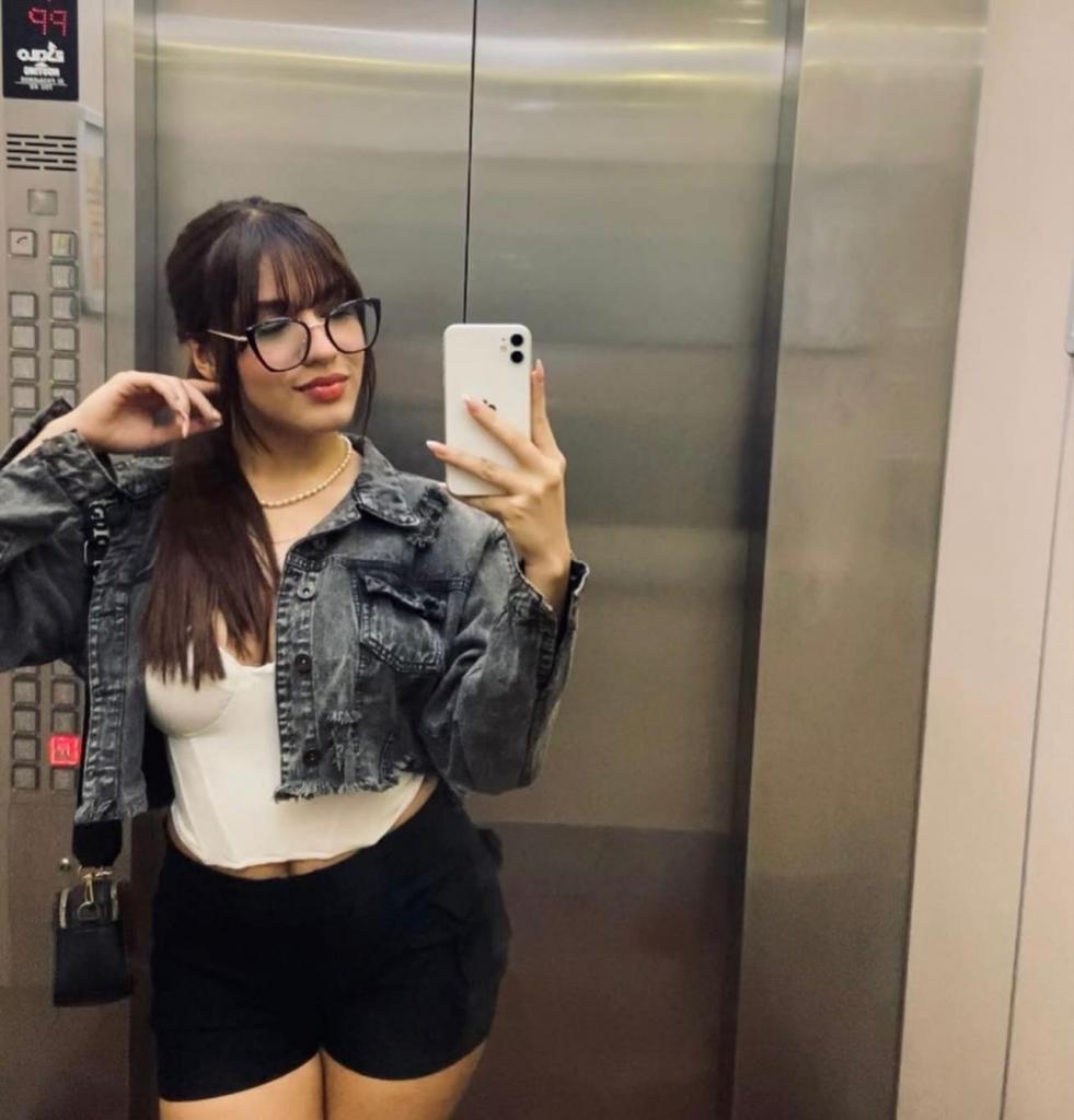 Chica busca chico en La Coruña: 