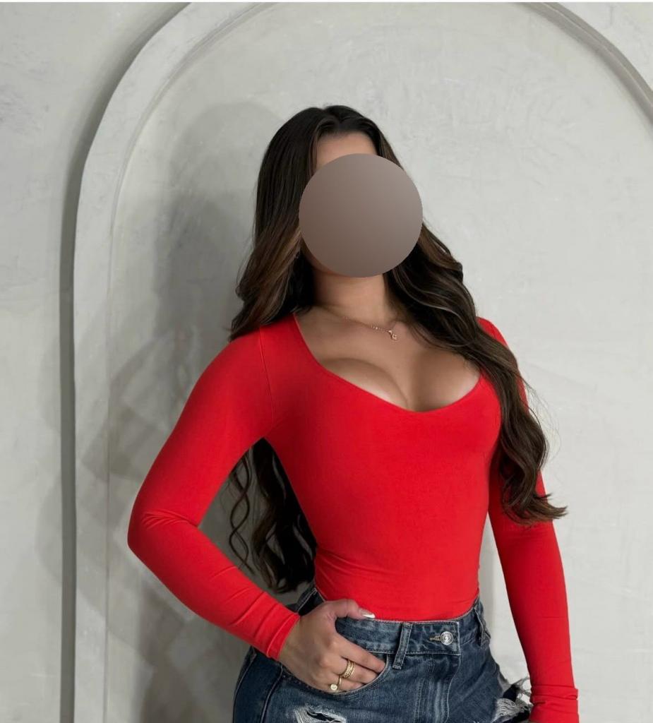 Chica busca chico en Tenerife: 