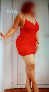 914787131: Chica busca chico en Madrid