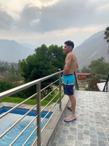 614703200: Chico busca chica en Valladolid