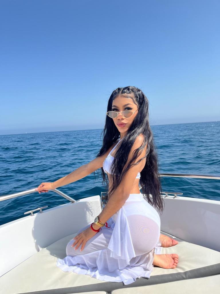 Chica busca chico en Murcia: 