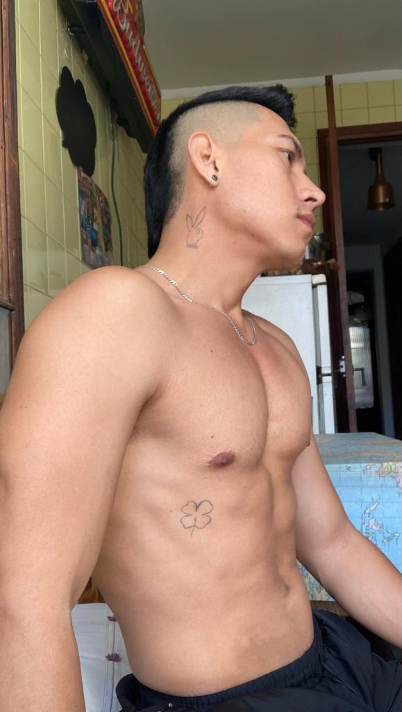 Chico busca chica en Mallorca: 