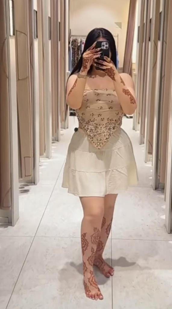 631092070: Chica busca chico en Murcia