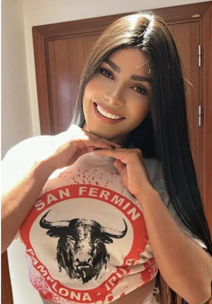 672121850: Travesti en Barcelona