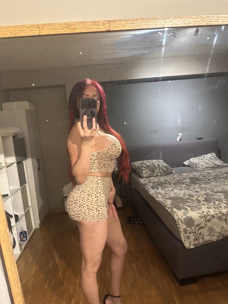 Chica busca chico en Asturias: 