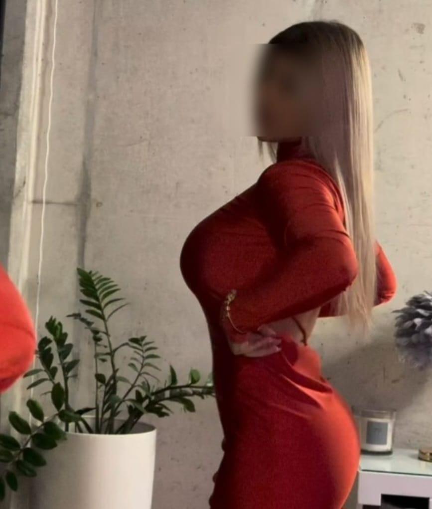 Chica busca chico en Granada: 