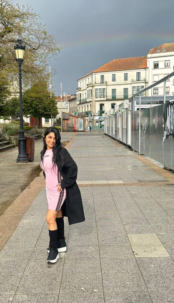 Chica busca chico en La Coruña: 