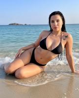 607264651: Chica busca chico en Barcelona