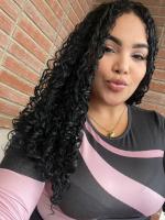 671544530: Chica busca chico en Granada