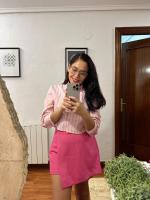 697734316: Chica busca chico en Sevilla