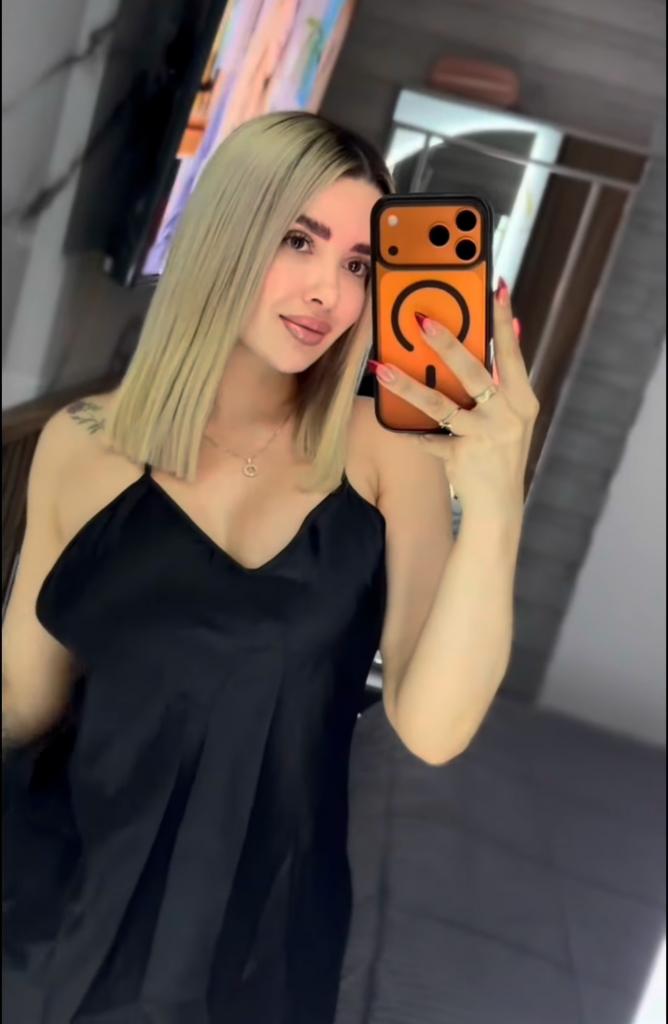 Chica busca chico en Huelva: 