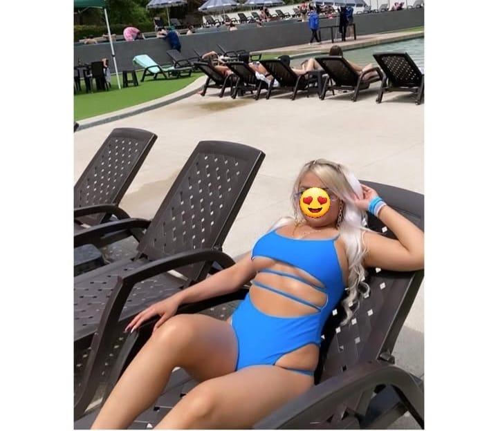 Chica busca chico en Tenerife: 