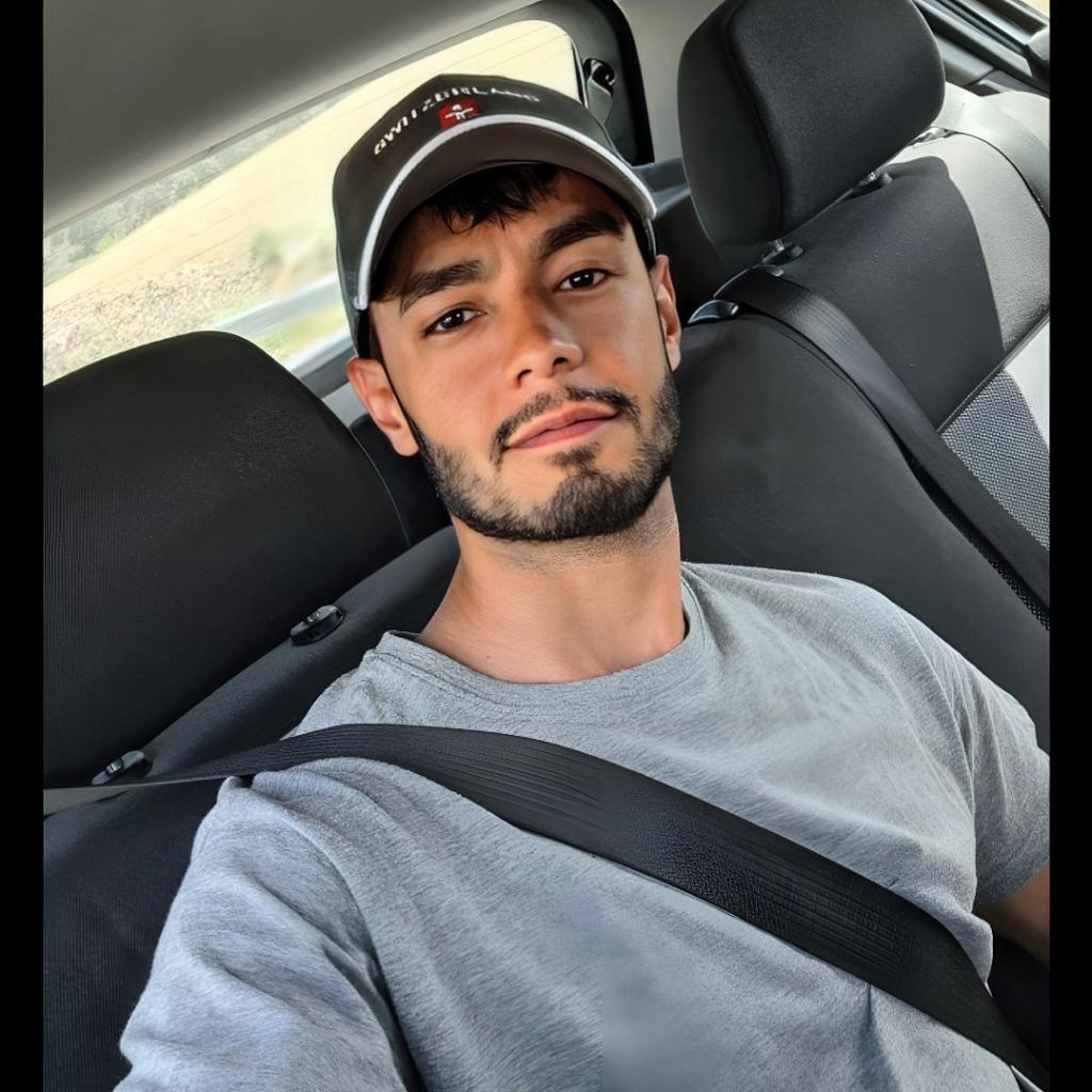 Chico busca chica en Orense: 