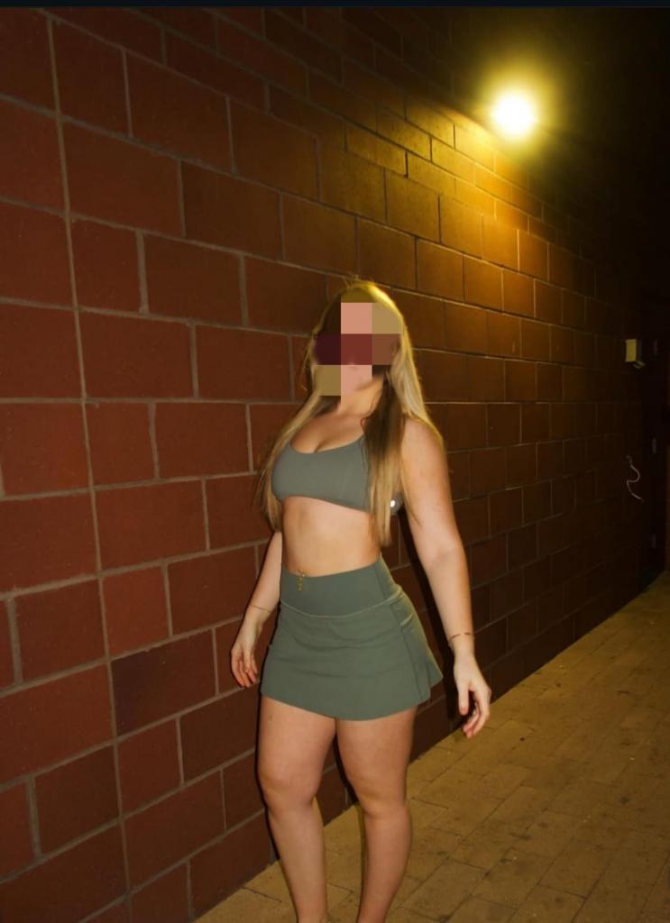 Chica busca chico en Lugo: 