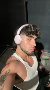 711208390: Chico busca chica en Madrid