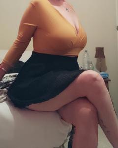 623703737: Chica busca chico en Sevilla