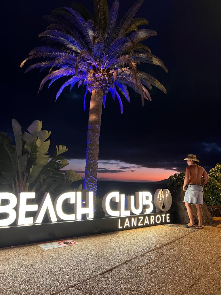 605302759: Chico busca chica en Asturias