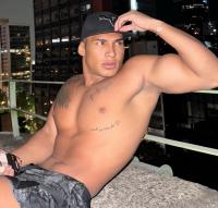 674045903: Chico busca chica en Barcelona