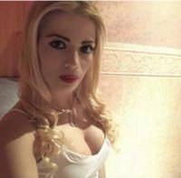 641909843: Chica busca chico en Toledo