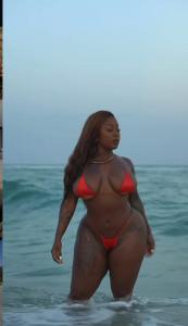 Chica busca chico en Jaén: 