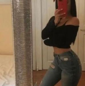 641410187: Chica busca chico en La Rioja