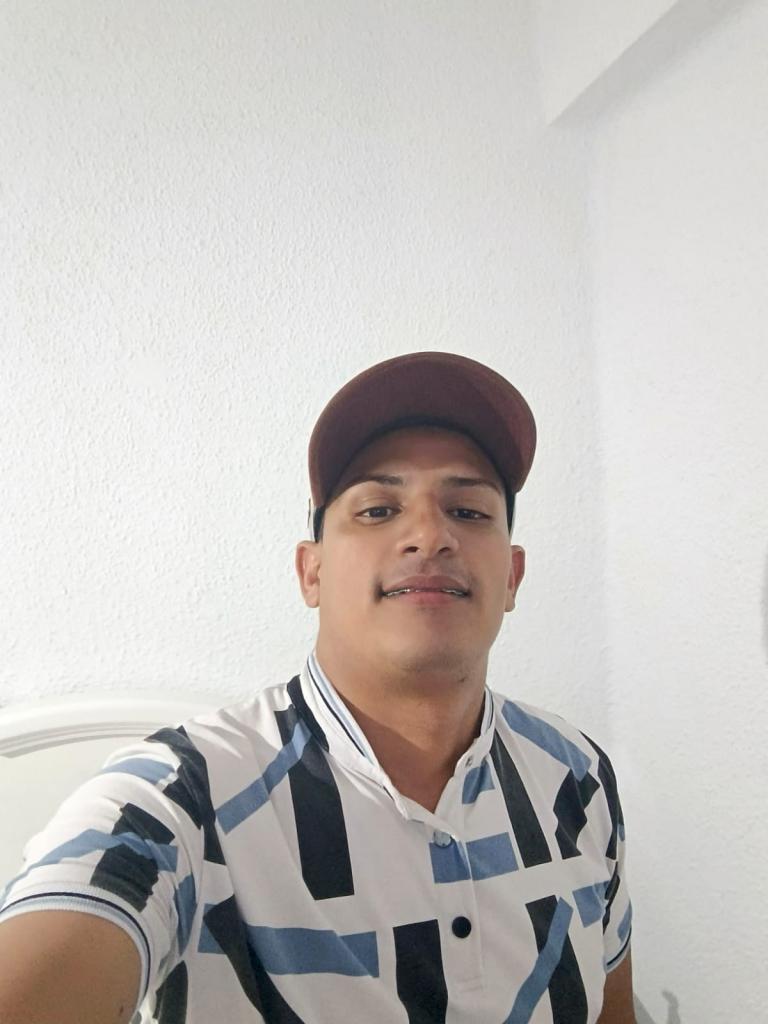 642432590: Chico busca chica en Castellón