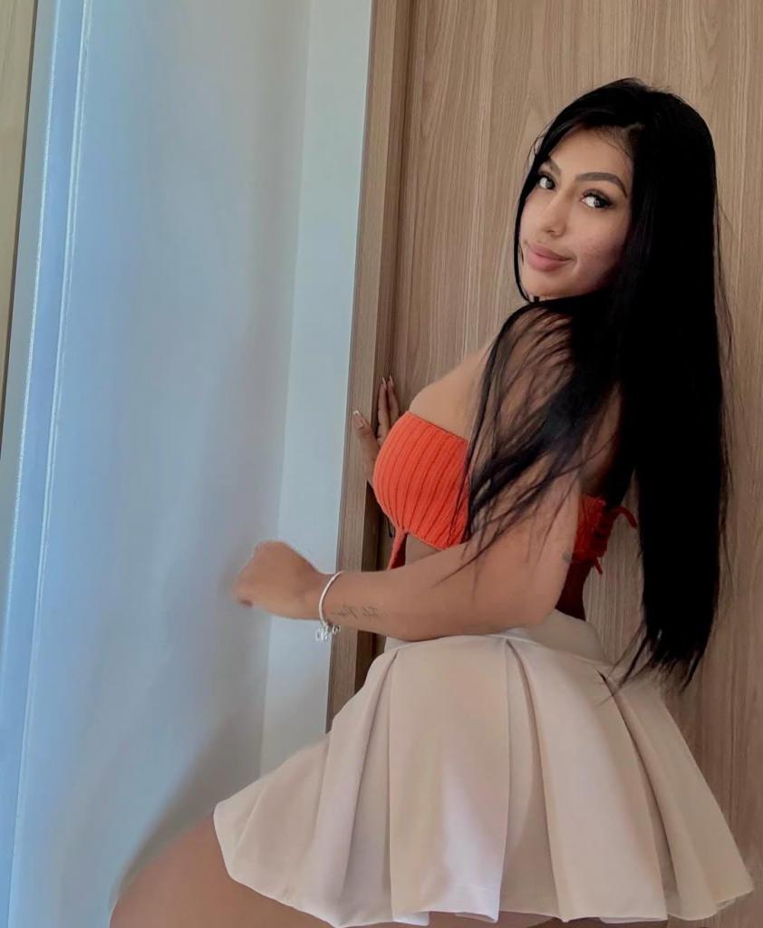 Chica busca chico en Pontevedra: 