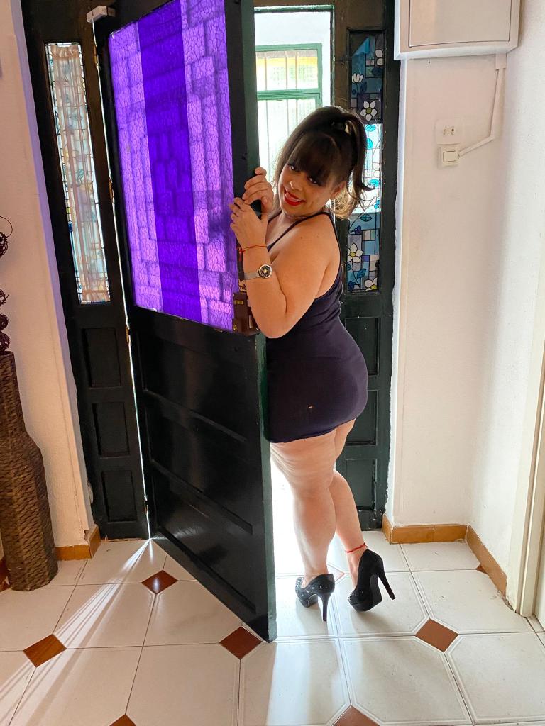 602106567: Chica busca chico en Granada