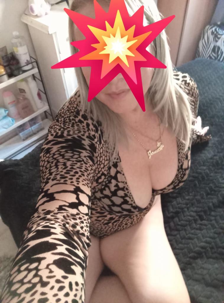 Chica busca chico en Zaragoza: 